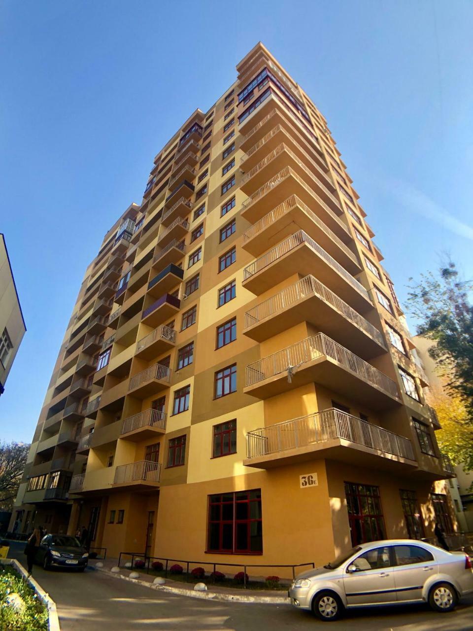 Modern Aparthotel near metro Pecherska Kiev Exteriör bild
