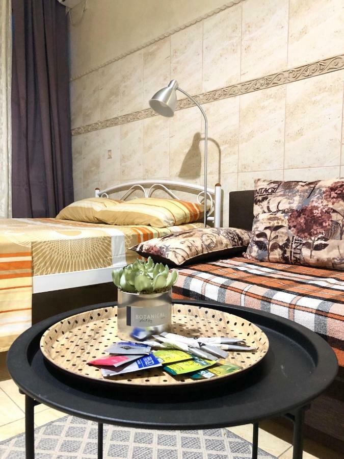 Modern Aparthotel near metro Pecherska Kiev Exteriör bild
